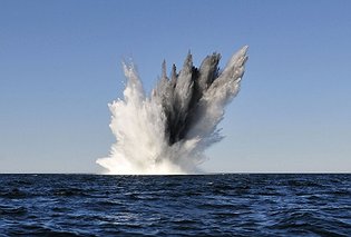 В море у берегов Крыма ликвидированы 11 украинских морских беспилотников