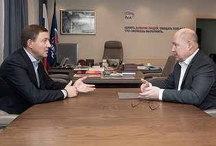 Губернатор Севастополя встретился с секретарём Генерального совета партии «Единая Россия»