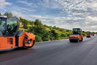 В Севастополе отремонтировали 50 дорог с начала года